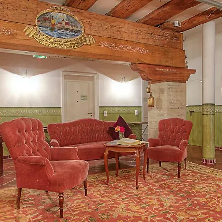 Orphee Andreasstadel Hotel